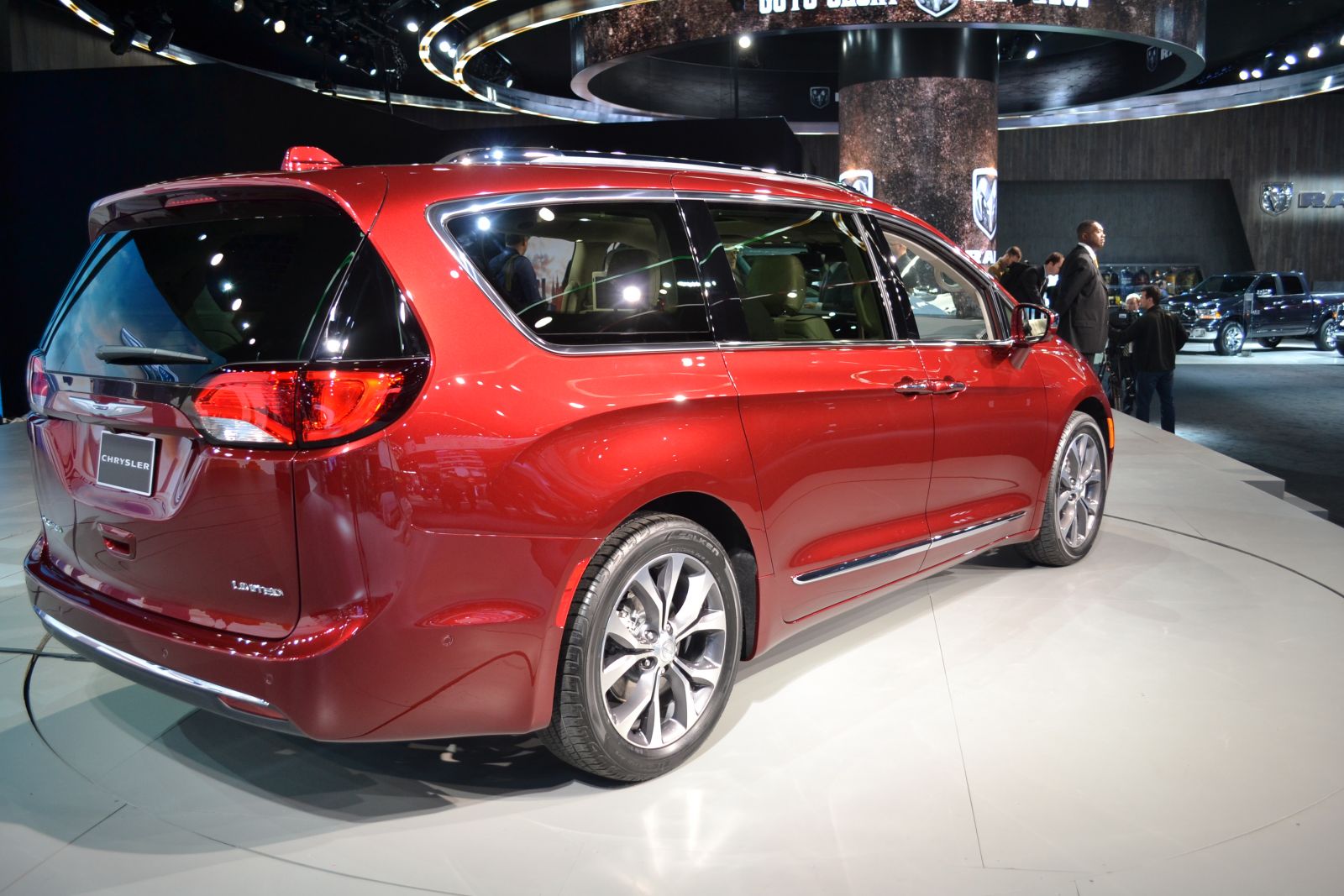 Chrysler Pacifica